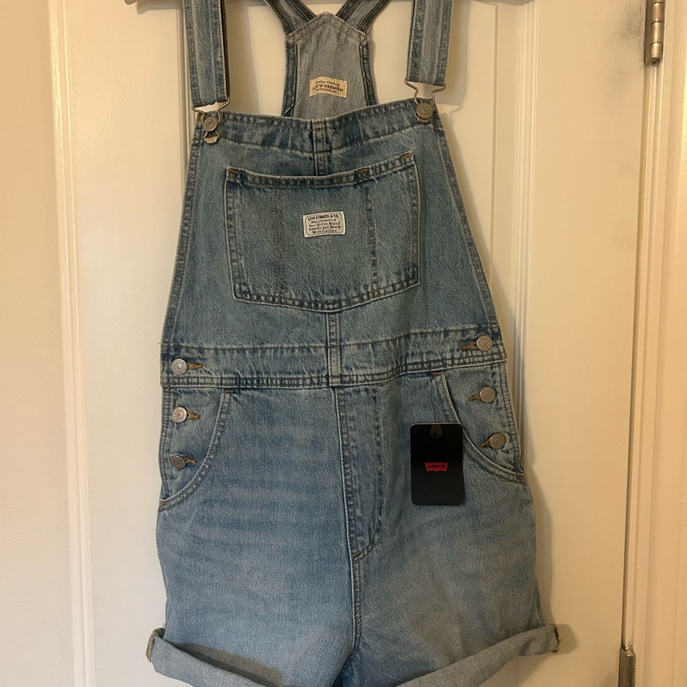 NWT Levi’s Classic Blue Denim Overalls Small